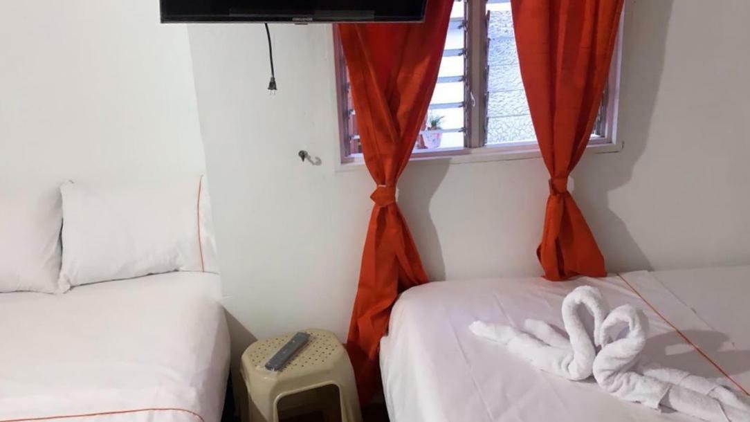 Hospedaje 3 Esquinas Guatapé Exteriör bild